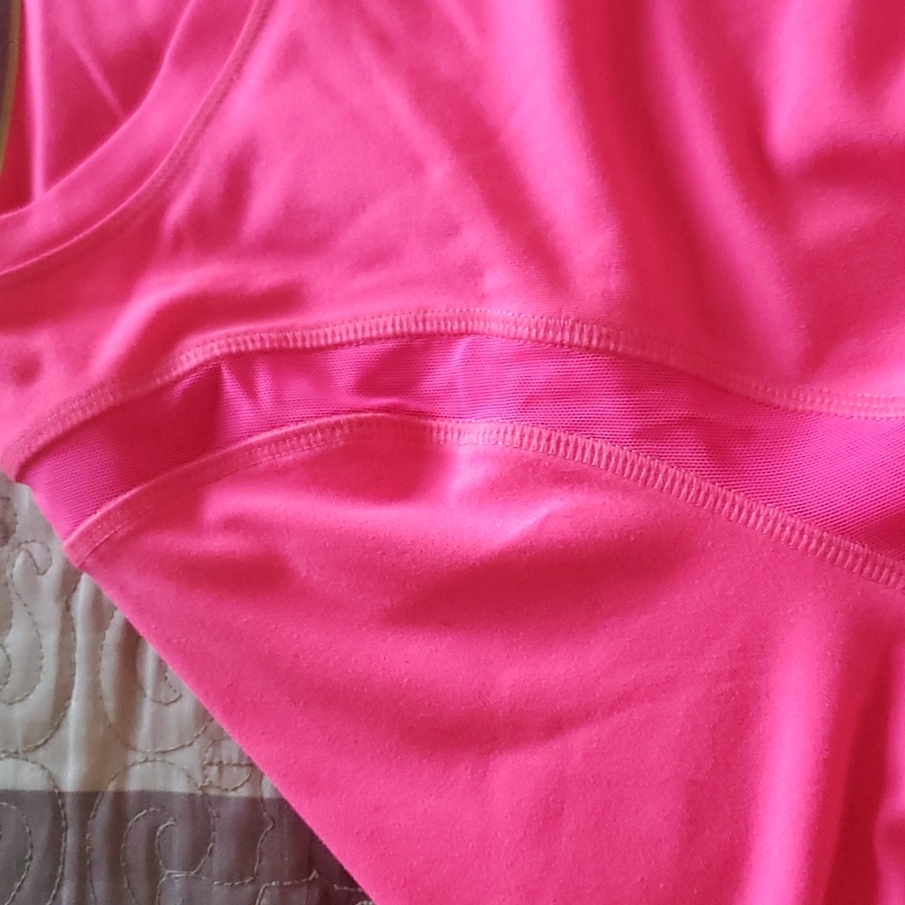 Brand new pink athletic abercombie shirt - Picture 4 of 9